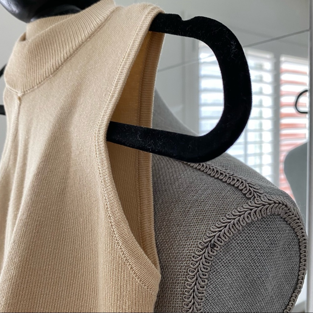 Princess Polly cream knit asymmetrical top - Picture 6 of 10